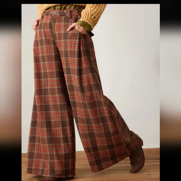 Trousers - Picture 3 of 5